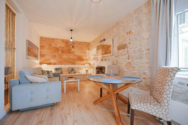 Rovinj stari grad, romantičan apartman u prizemlju zgrade