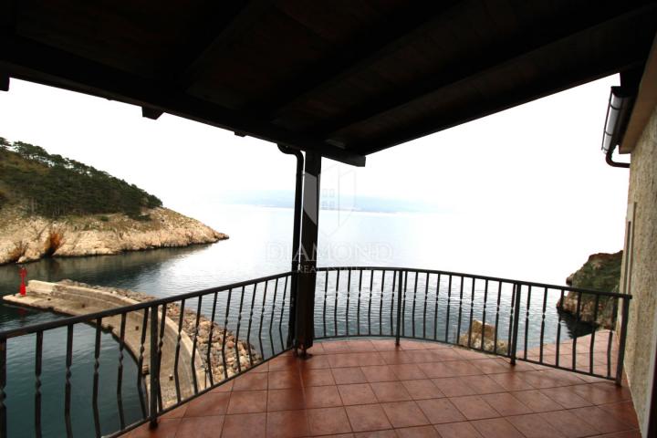 House Vrbnik, 100m2