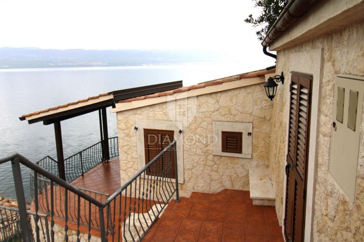 House Vrbnik, 100m2