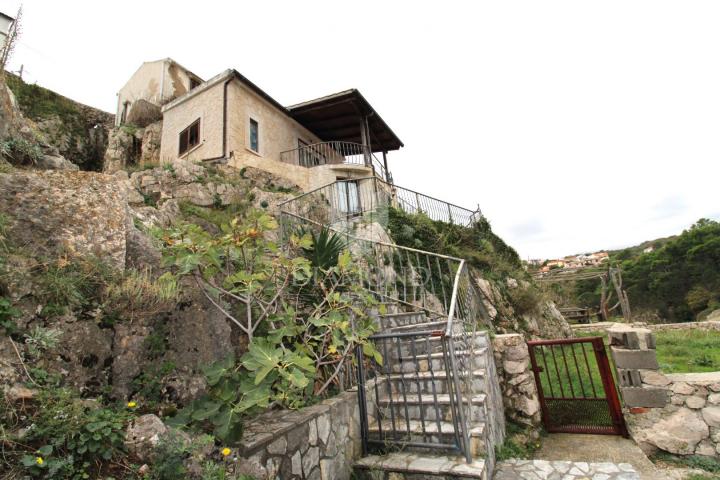 House Vrbnik, 100m2