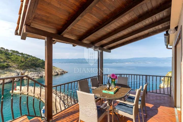 House Vrbnik, 100m2