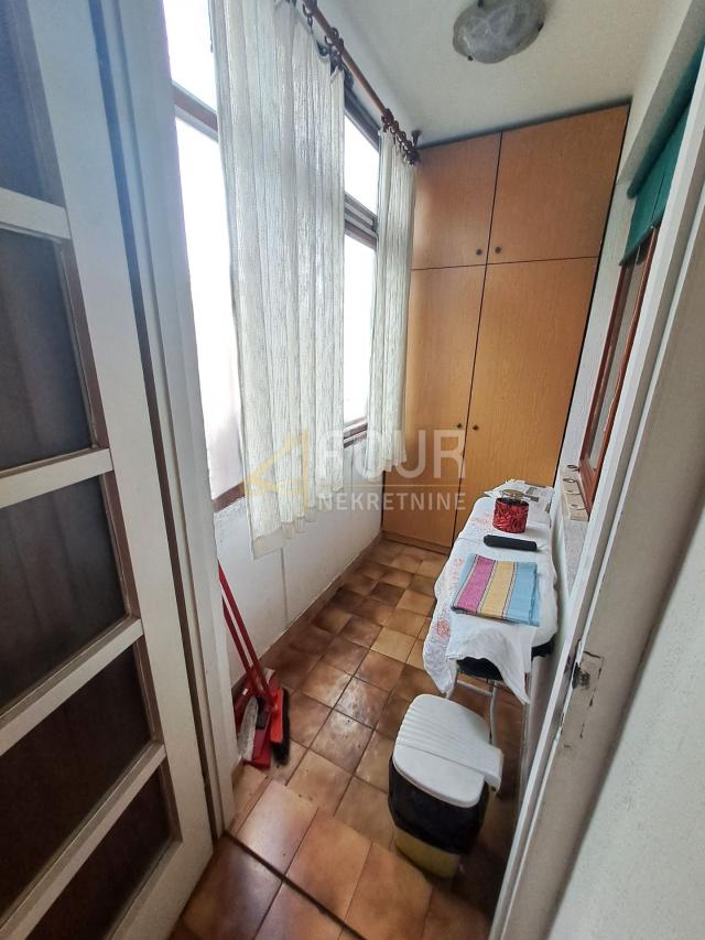 Rijeka, Krnjevo, 73. 94m2, 3skl, pogled na more, balkon i lođa