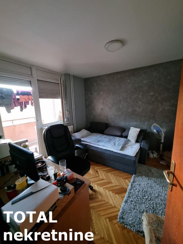 3. 5 Troiposoban stan NOVI SAD, 185400€