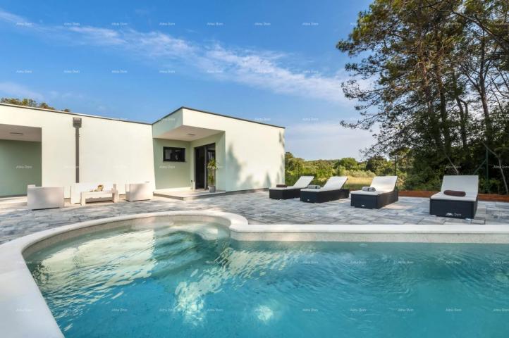 House Low-energy house, Rovinj, 139.00 m2