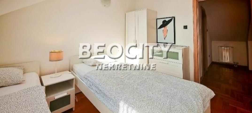 Novi Sad, Cara Dušana, , 4. 0, 100m2, 175000EUR