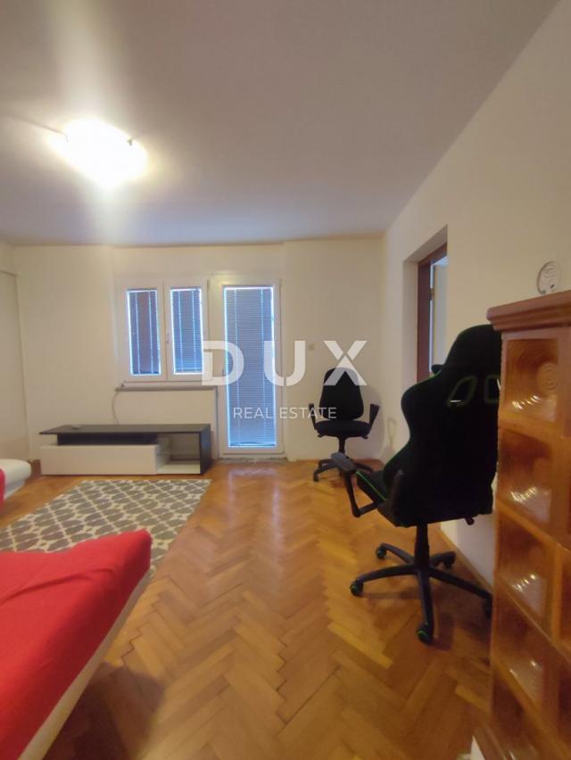 ISTRIEN, PULA - 2BR+DB-Wohnung im 3. Stock des Gebäudes