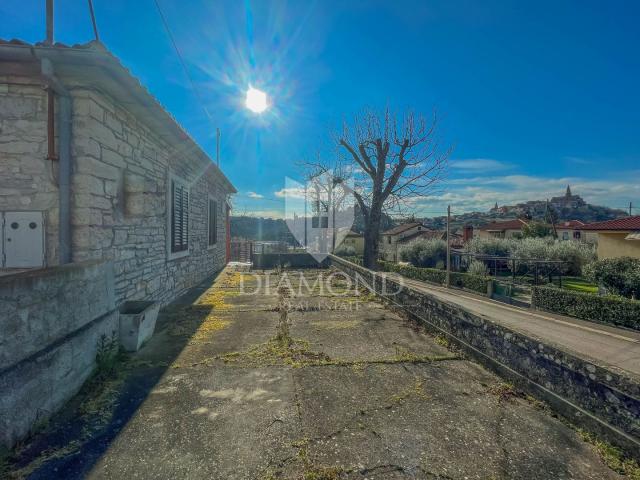 Buje, apartment with an open view