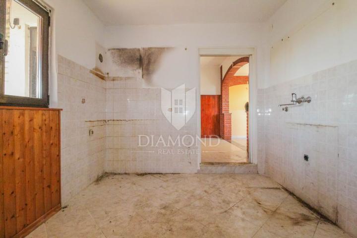 Apartment  Buje, 85,50m2