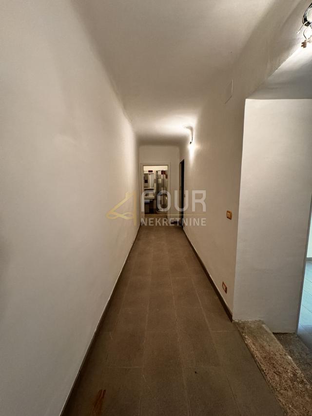 Flat Lovran, 74,79m2