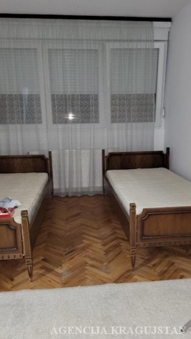 Izdavanje, Stan, 32. 00m2 , Bubanj