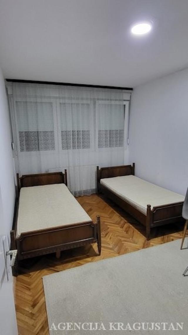 Izdavanje, Stan, 32. 00m2 , Bubanj