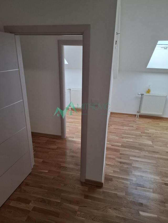 Novi Sad, Nova Detelinara - Duplex, kompletno renoviran. 