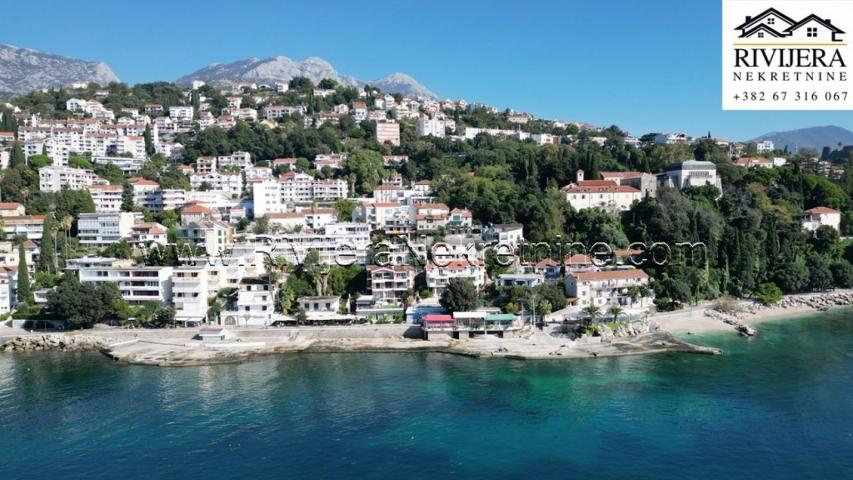 Luksuzna kuca na samoj obali mora Herceg Novi