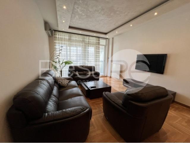 Excellent two-bedroom apartment on Antifasisticke borbe Str.