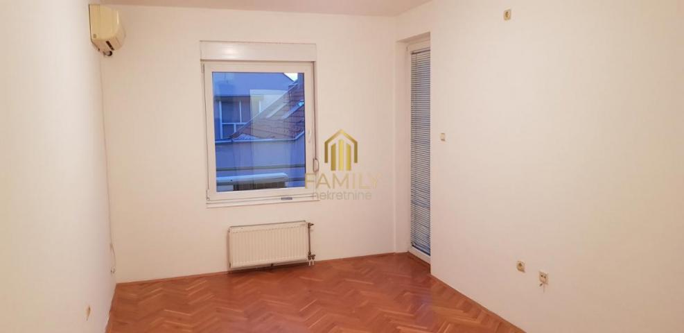 1. 5 stan na Sajmištu, 35m2 , PET FRIENDLY + Garaža ( 50e)