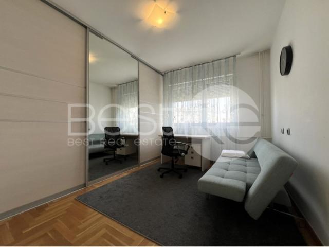 Excellent two-bedroom apartment on Antifasisticke borbe Str.