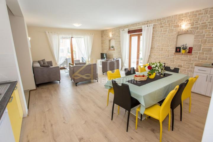 House Kaštelir, Kaštelir-Labinci, 180m2