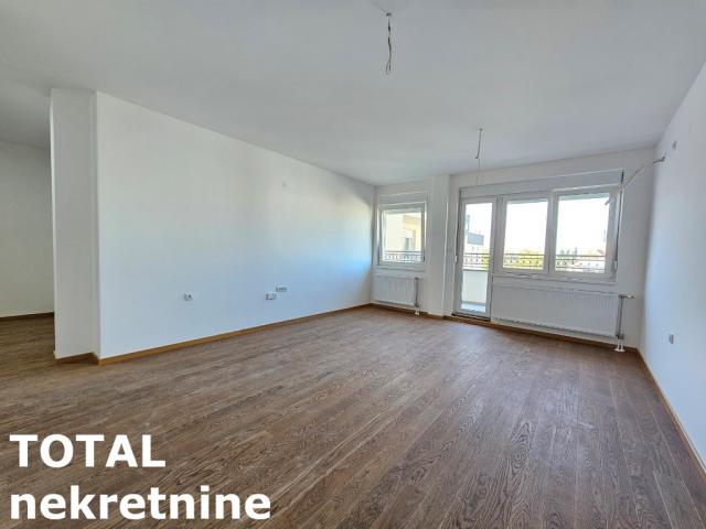 2 Dvosoban stan NOVI SAD, 130500€