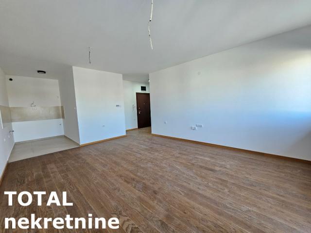 2 Dvosoban stan NOVI SAD, 130500€