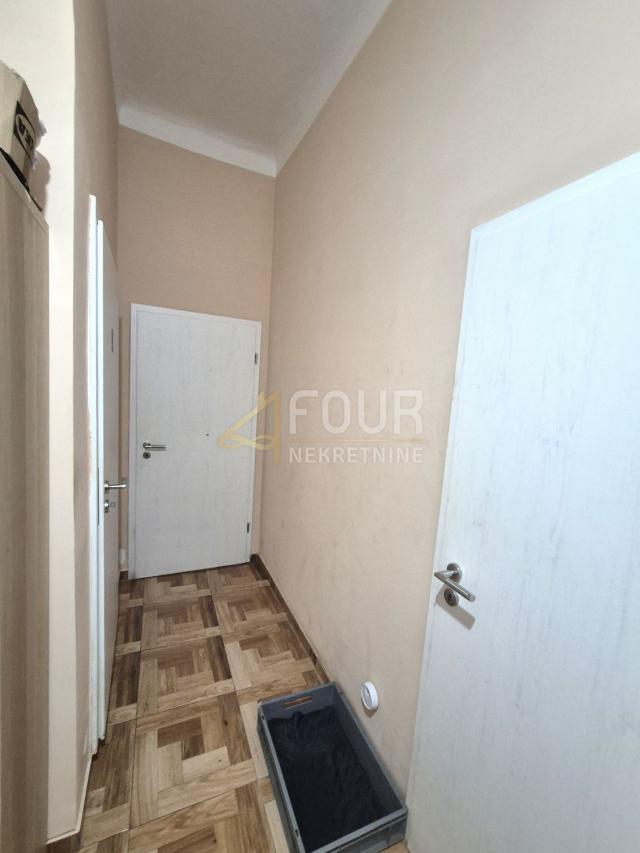 Flat Centar, Rijeka, 65,55m2