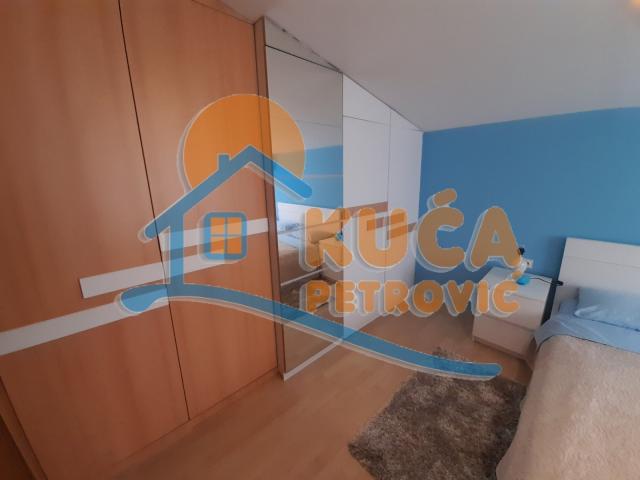 Izdaje se duplex u kući sa zasebnim ulazom, Duvanište, 70m2