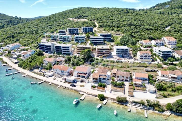 Dvosoban stan u novogradnji s pogledom, Korčula