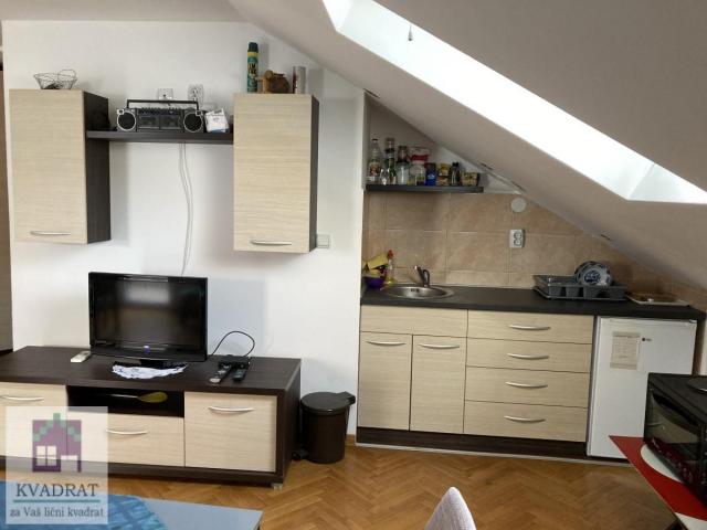 Garsonjera 26 m², IV sprat, Vrnjačka Banja – 45 000 € (NAMEŠTENO)