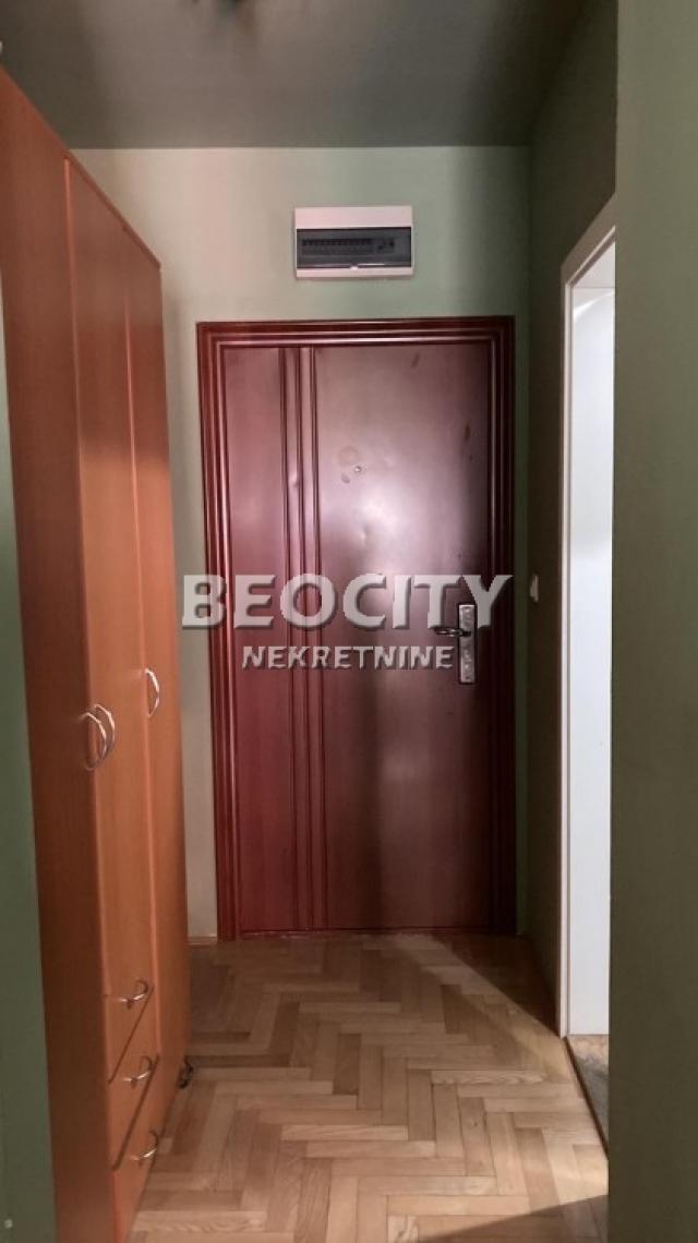 Novi Sad, Cara Dušana, , 0. 5, 24m2, 78000EUR