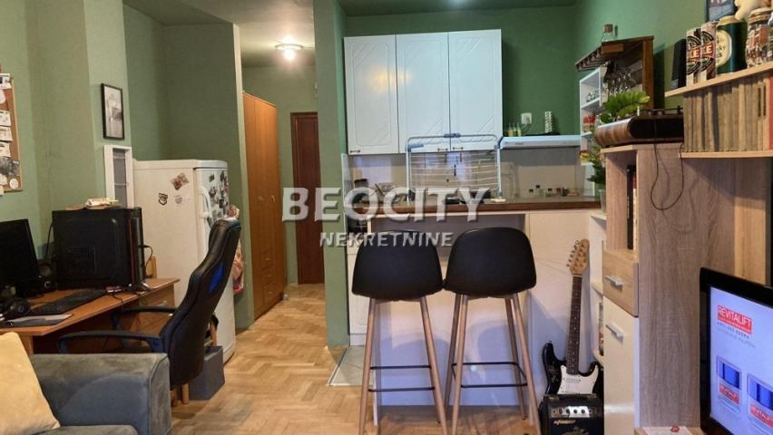 Novi Sad, Cara Dušana, , 0. 5, 24m2, 78000EUR