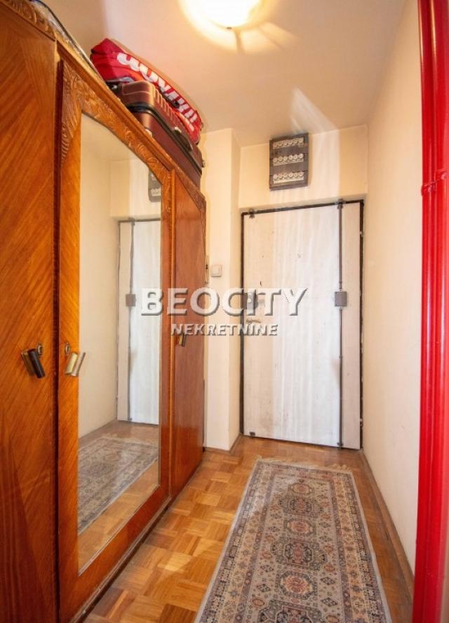 Voždovac, Šumice, Vladimira Tomanovića, 2. 0, 67m2, 185000EUR