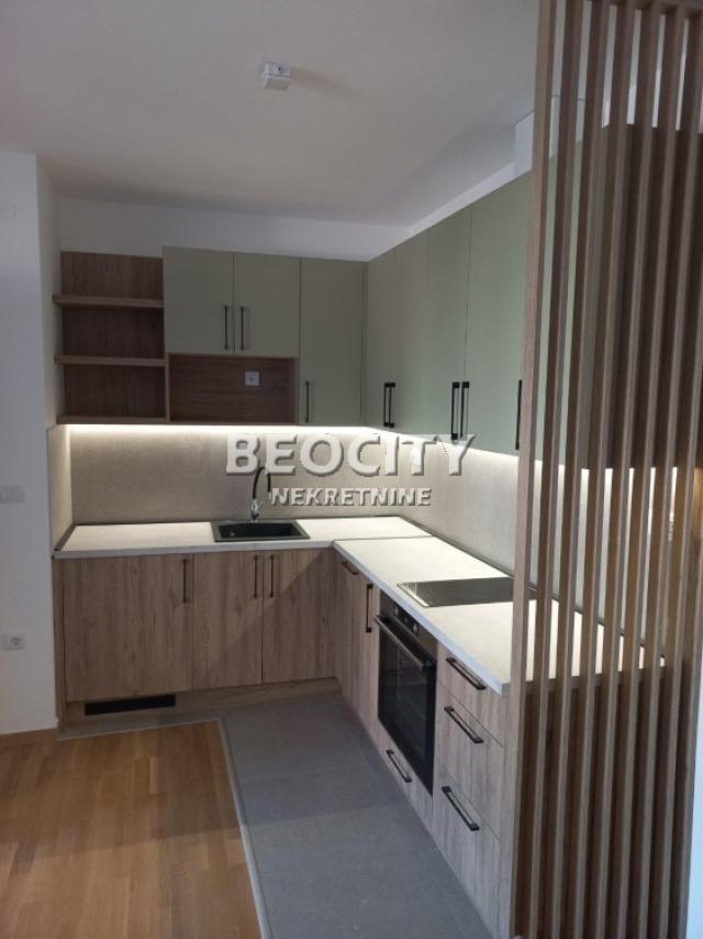 Novi Sad, Socijalno, Lukijana Mušickog, 1. 5, 44m2, 550EUR