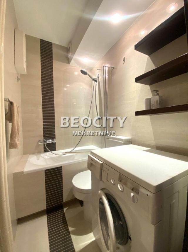 Novi Beograd, Hotel Jugoslavija, , 2. 0, 52m2, 750EUR