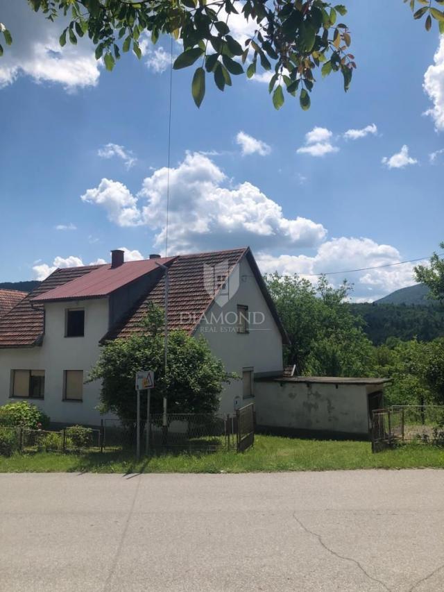 A large house in Lukovdol, near Vrbovsko