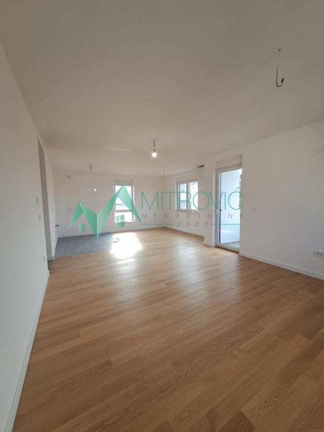 Novi Sad, Adice, 75 m2 - Trosoban stan  