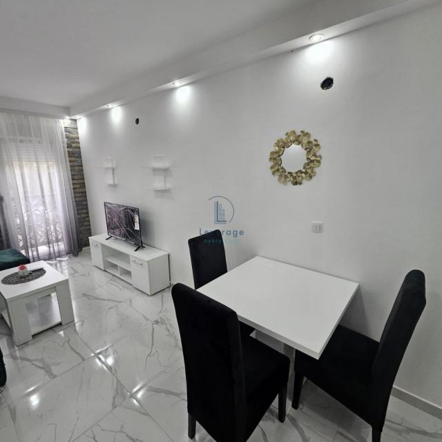 Lux, Mirijevo 2, 38+60 m2