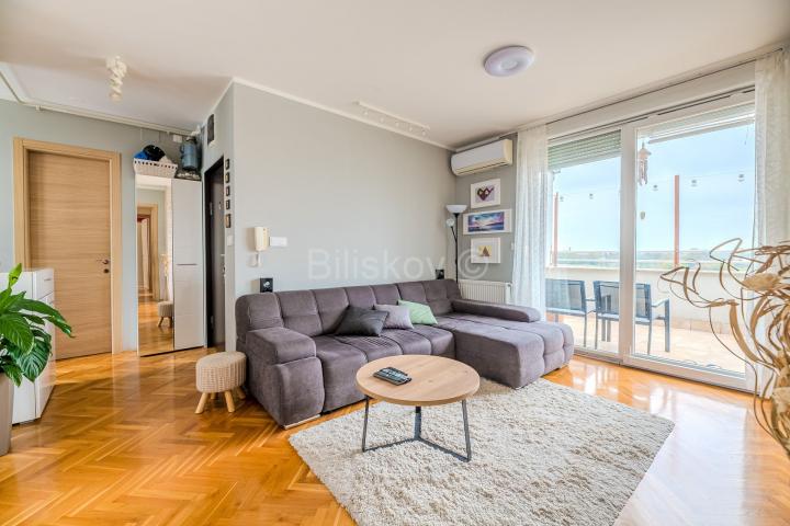 Prodaja, N. Zagreb, Veliko Polje, moderan namješten trosoban penthouse  