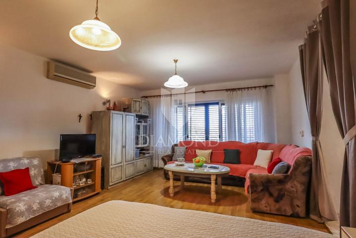 Wohnung Rovinj, 202m2