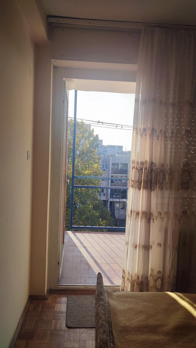 NOVI BEOGRAD BLOK 63 87m2 , T , 208000e