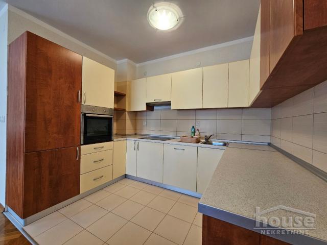 Izdavanje NOVI SAD, BULEVAR, kv: 78, € 850, ID: 9116743