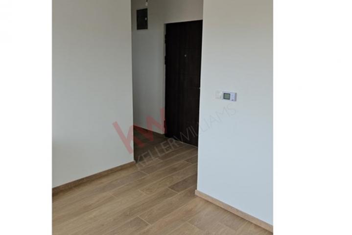 
				2, 5, Novogradnja 67, 53m2, Zemun
			