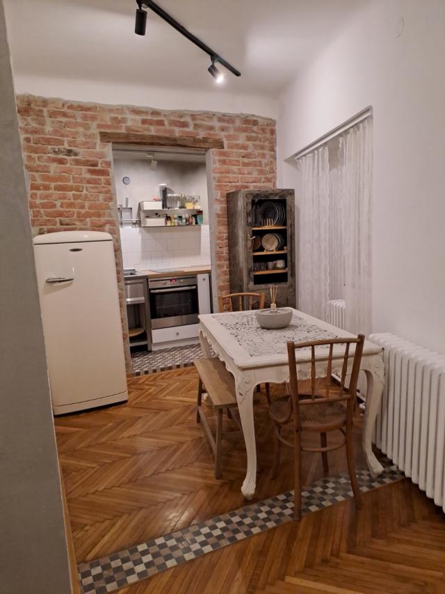 NOVI SAD - CENTAR - 72. 00 m2