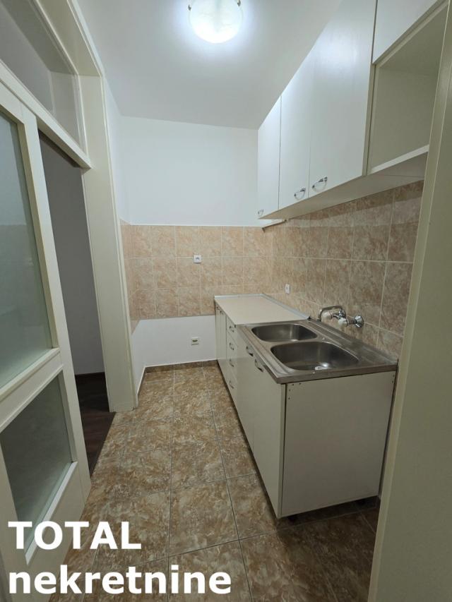 2 Dvosoban stan NOVI SAD, 113300€