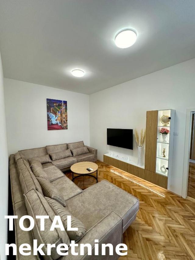 2 Dvosoban stan NOVI SAD, 154500€