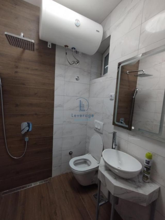 Pet-friendly, Zemun centar, 20 m2 + parking mesto