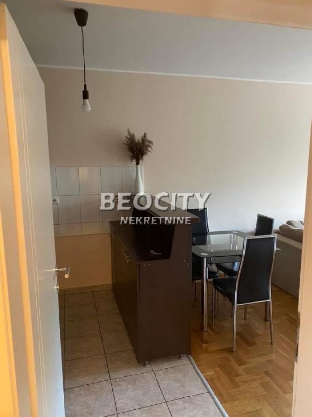 Novi Sad, Bulevar patrijarha Pavla, , 2. 5, 55m2, 500EUR