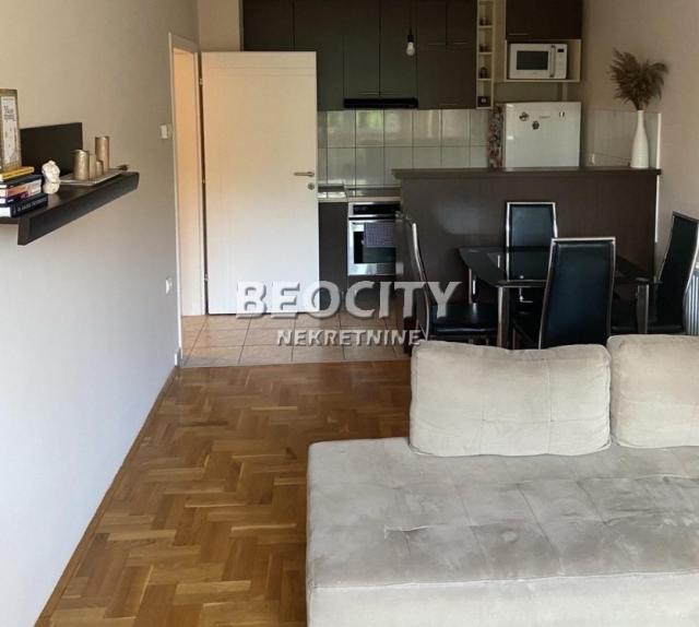 Novi Sad, Bulevar patrijarha Pavla, , 2. 5, 55m2, 500EUR