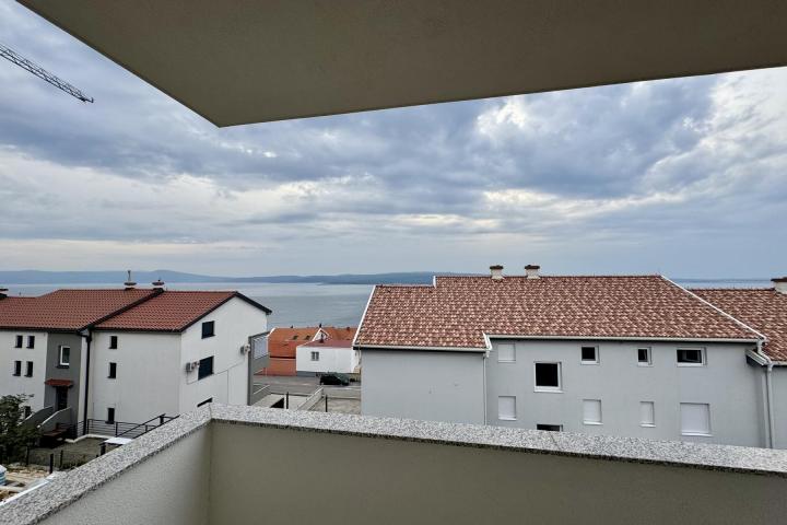 Crikvenica, moderan četverosoban stan NKP 109, 97 m2 s pogledom na more