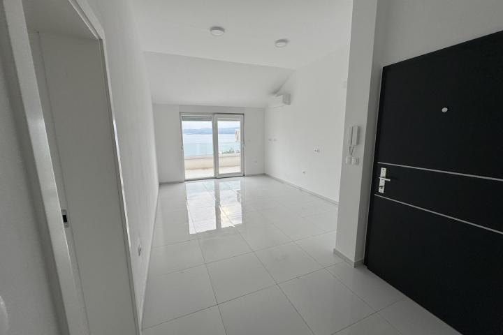 Crikvenica, novogradnja, predivan trosoban stan NKP 62, 38 m2