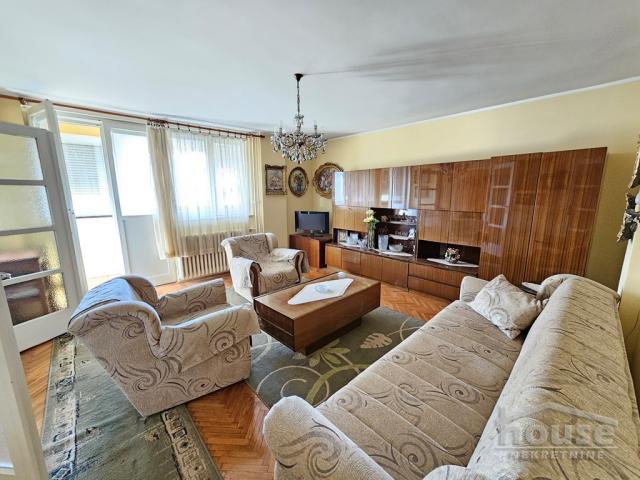 Stan NOVI SAD, BULEVAR, kv: 76, € 175100, ID: 1061998