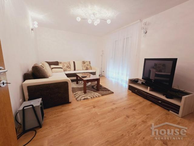 Kuća PETROVARADIN, PETROVARADIN, kv: 225, € 245000, ID: 3046268